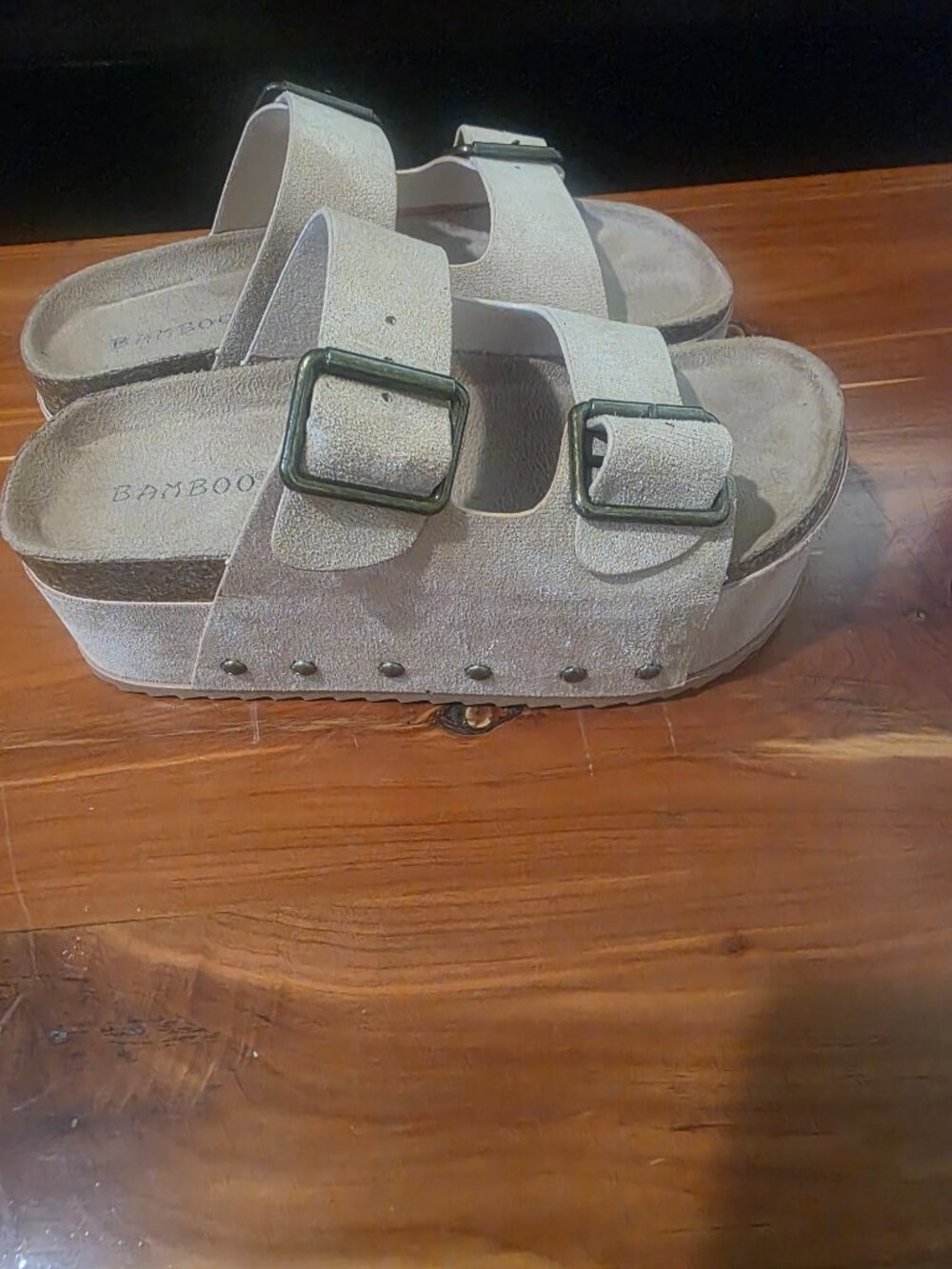 Platform sandals - Picture 4 of 8